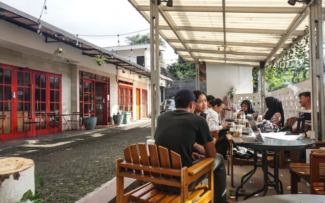 Super OYO 92134 Bogor Guest House