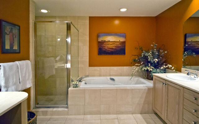 Makena Surf - CoralTree Residence Collection