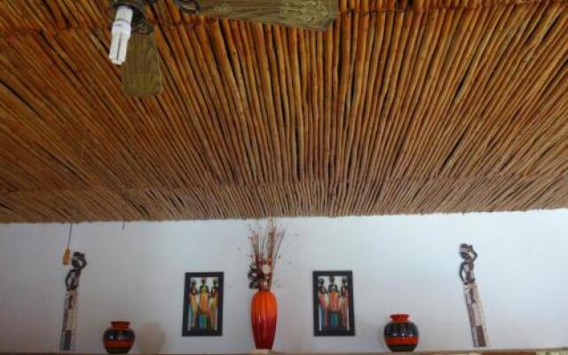 African Array Backpackers Lodge