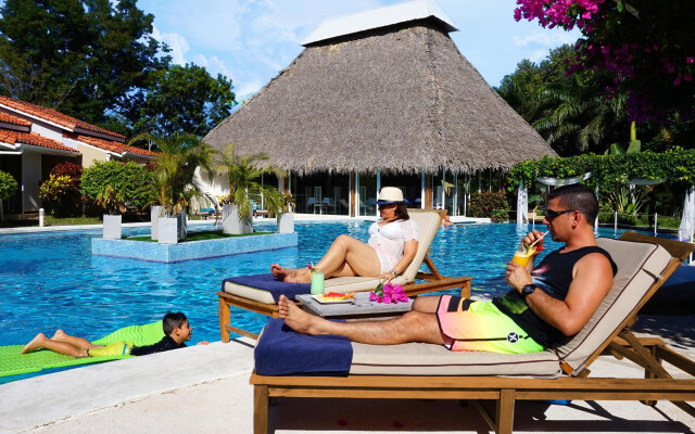 Seis Playas Hotel