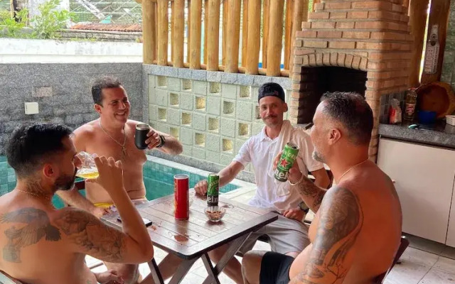 Serrmabi Pé na Areia by La Playa