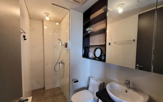 Palam Mansion at One Residence Apartment