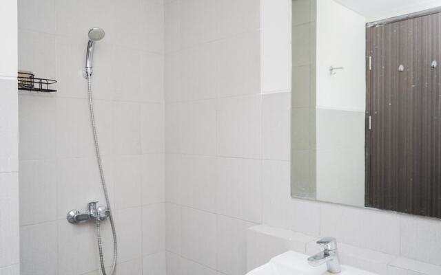 Comfy And Minimalist Studio At Bintaro Icon Apartment