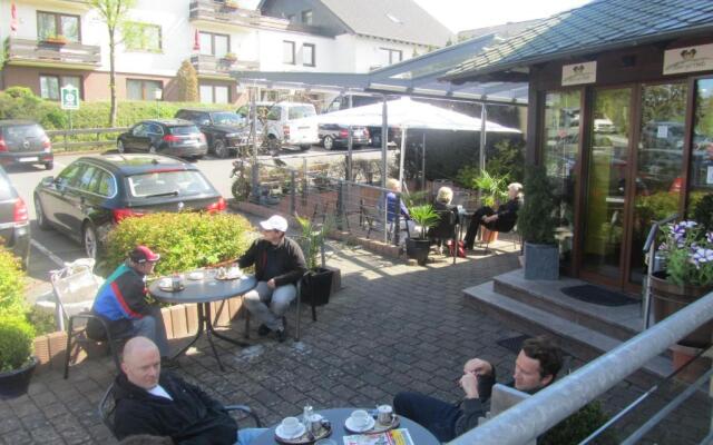 Race-Hotel zur Burg Nürburg