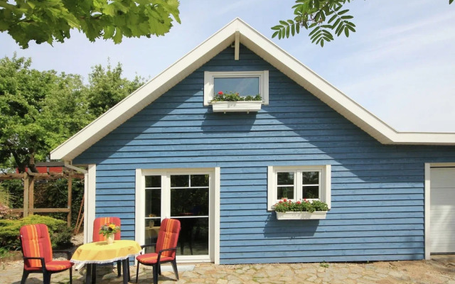 Modern Holiday Home in Steffenshagen With Terrace