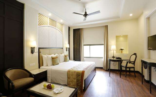 La Place Sarovar Portico, Lucknow