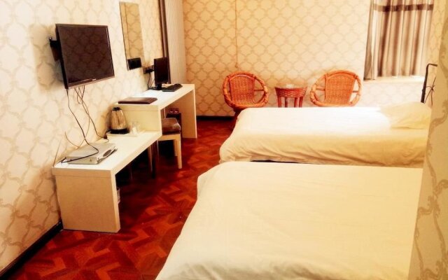Longbai Business Hotel