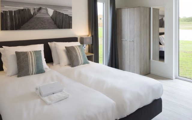 Luxury Villa Near Veerse Meer Resort