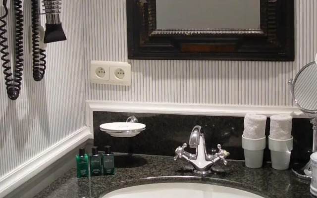 Guesthouse Maison le Dragon