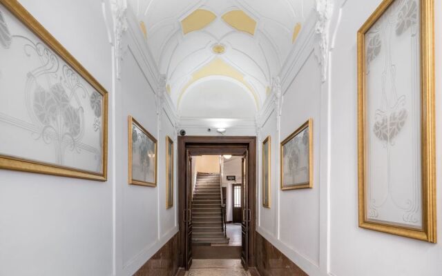 Mordecai Twelve Apartments by Adrez Living