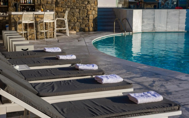 Mykonos Beach Hotel