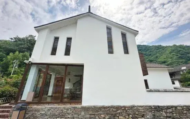 Muguang Garden Hostel