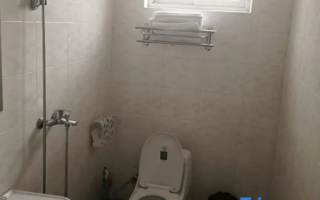 Wangxing Hotel – Bathroom – Shanghai