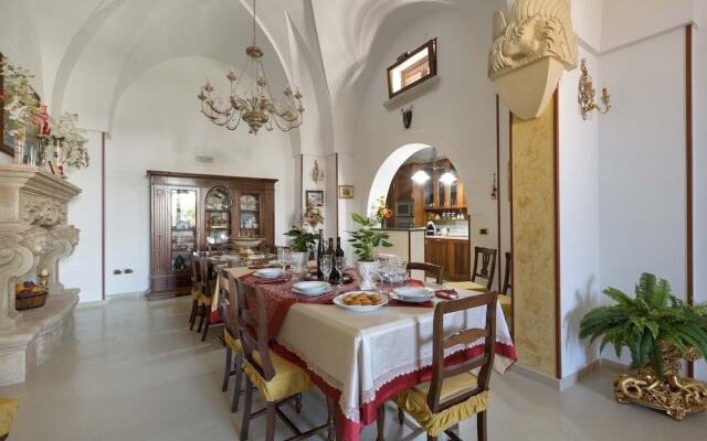 2498 Villa Raffaella by Barbarhouse