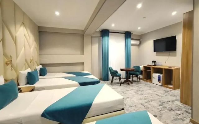 BlueShore International hotel