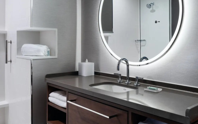 Courtyard St. Paul Downtown