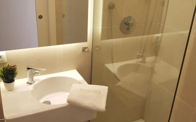 BONNIES Suites & Spa Valencia