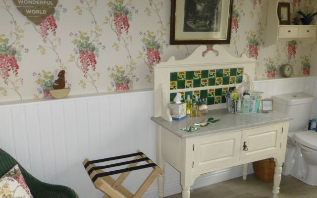 Coedllys Country House B&B