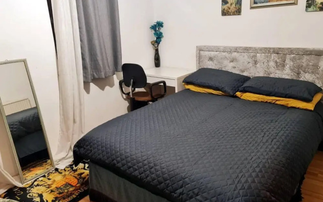 Lovely 2-bed Apartment in Battersea, London