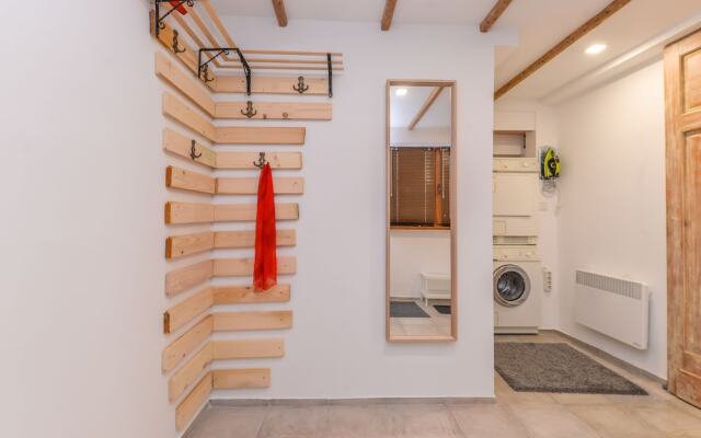FM Deluxe 2-BDR Maisonette - Artistic Serdika