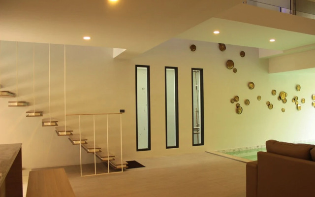 Pause Pool Villa by Replay
