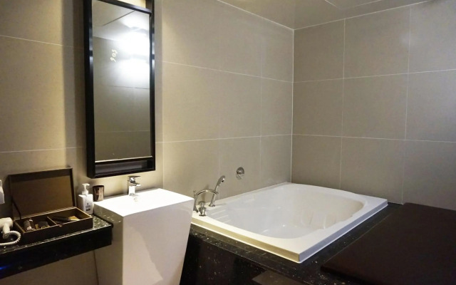 Louis Boutique Hotel