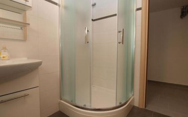 Apartments Dragica 927