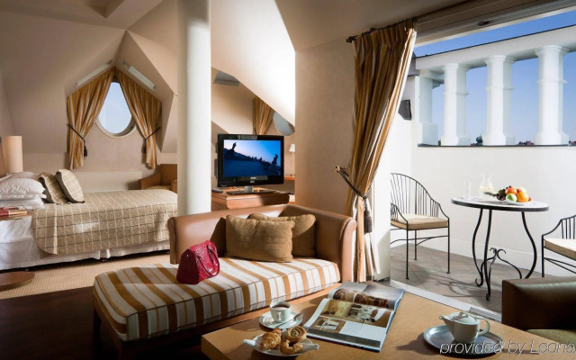 Mamaison Hotel Riverside Prague