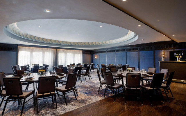 The Barfield, Autograph Collection