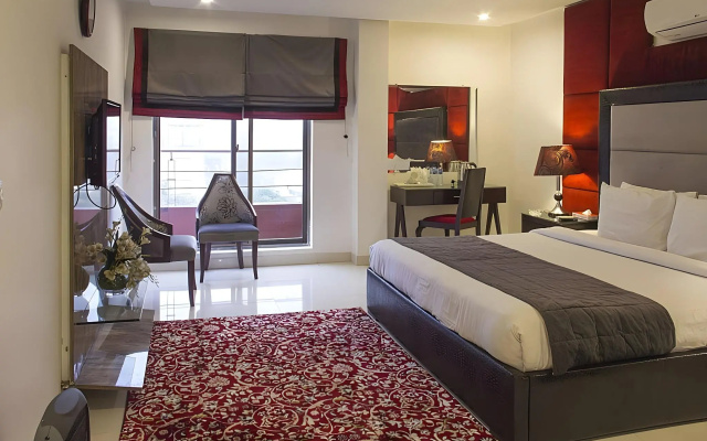 Maisonette Hotel & Resort - Lahore