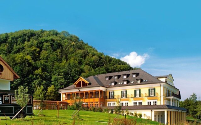 Arabella Jagdhof Resort am Fuschlsee, a Tribute Portfolio Hotel