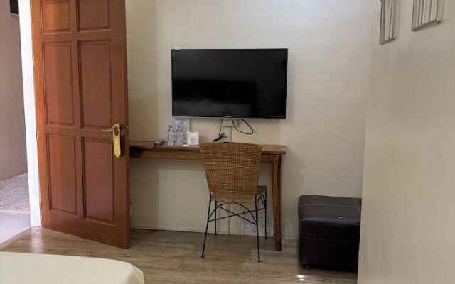 Thirdy's Tourist Inn