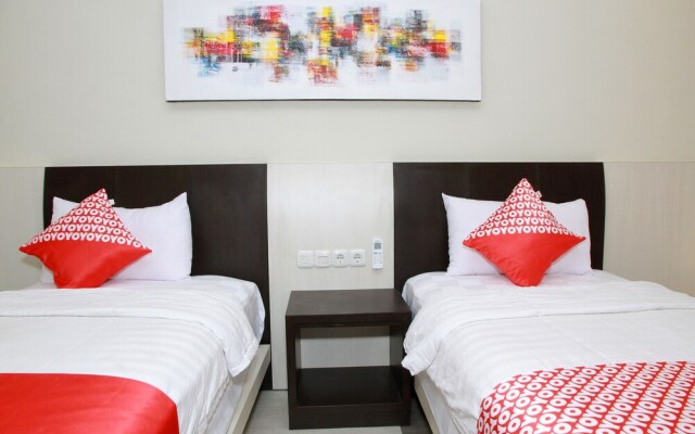 OYO 1656 Parama Su Hotel