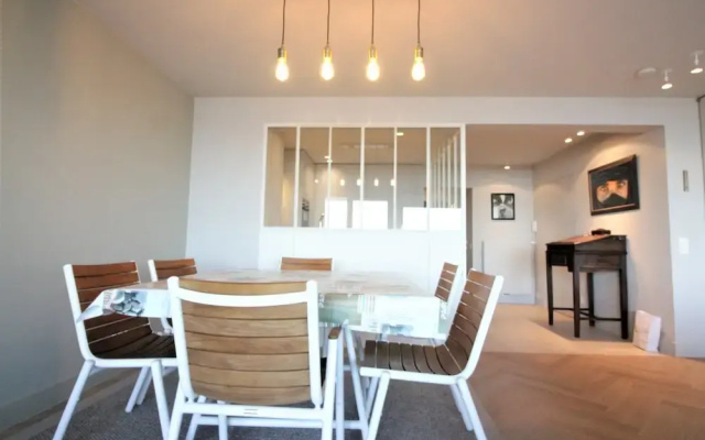 Apartment in Het Zoute With Sea Views