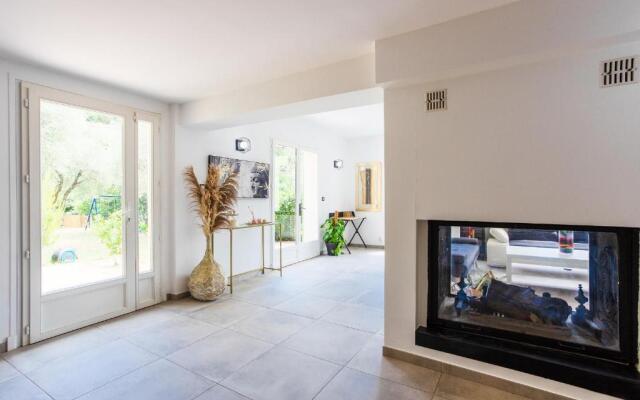 LA SOLEILLA VI4295 By Riviera Holiday Homes