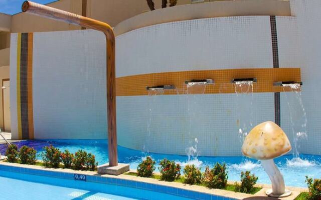 Thermas Boulevard Suite Hotel