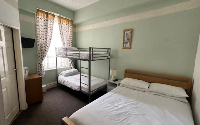 The Alondra Hotel
