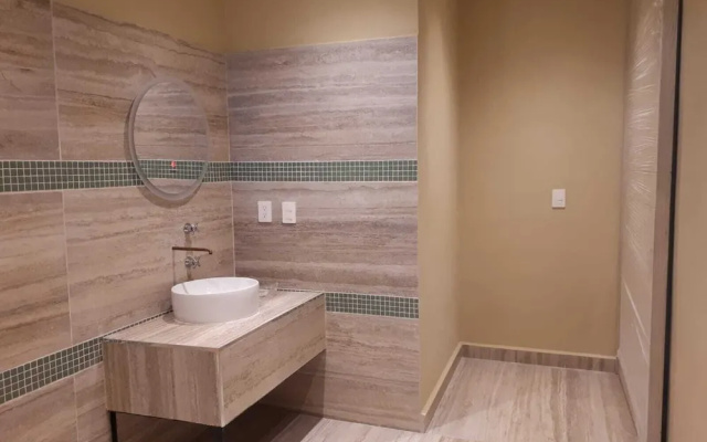 LOL-HA Cancun Boutique Hotel