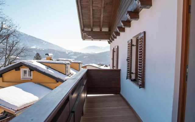 Traditionell-modernes Haus in Hötting