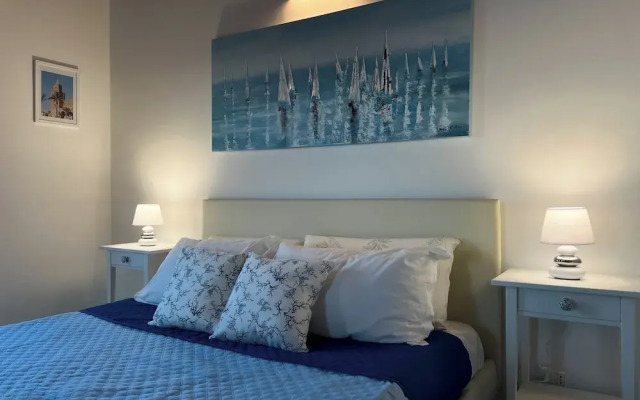 Stunning Tower, With Infinity Pool in Sicily