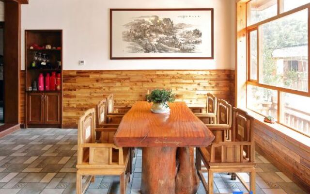 Yinlu Zhuyun Guesthouse