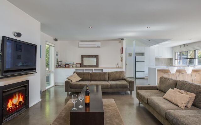Portsea Place