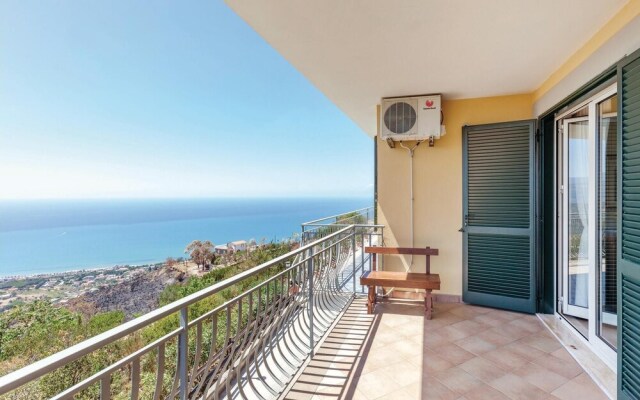 Beautiful Home in Agropoli SA With Wifi and 4 Bedrooms