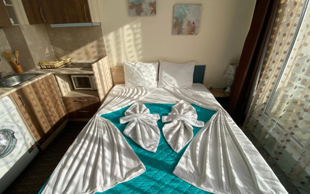 Private Cozy Studio Admiral Plaza C53