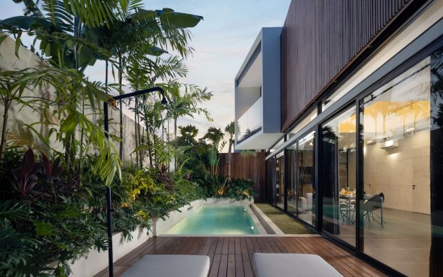Alex Villas Complex N1