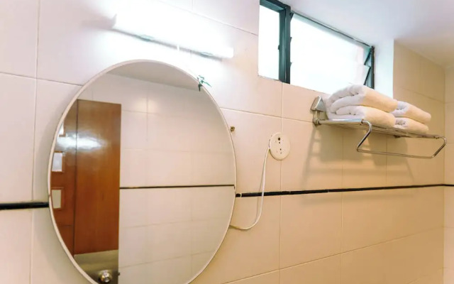 Bisque Magaji Orchid