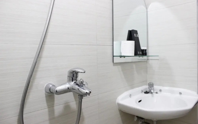 Scenic Studio at Gateway Pasteur Apartment