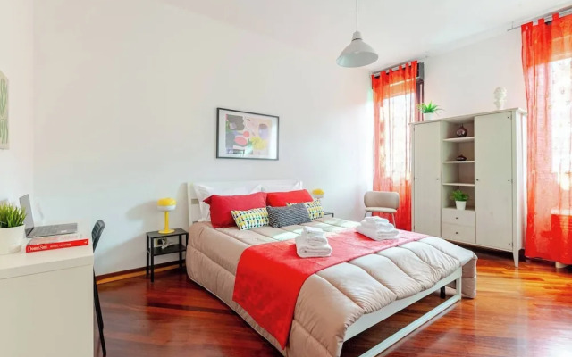 Cozy Eur Apartment With Central Location