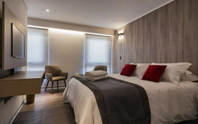 Hotel H9