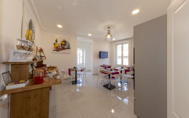 Le Angioine Rooms